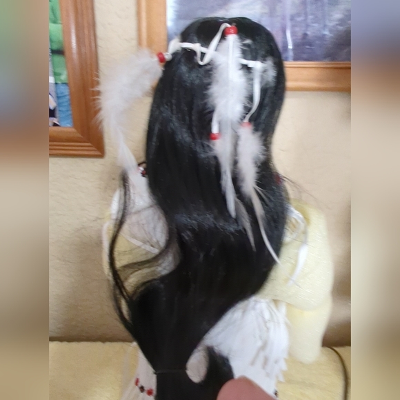 New Vintage Collectible Paradise Galleries Porcelain Native American Doll 17" - Picture 6 of 16